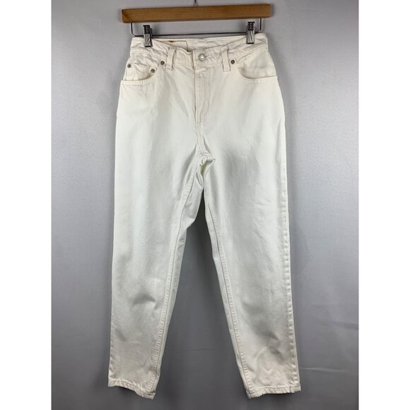 Levis 550TM Relaxed Fit Tapered Leg White Jeans Size 6 Petite M - Picture 1 of 5